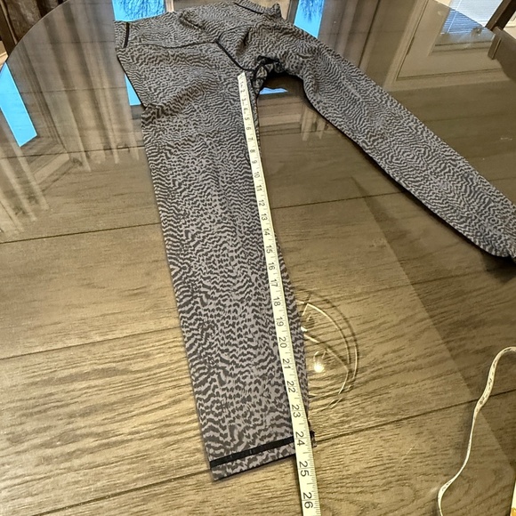 Varley SET Berkeley Bra and Luna Leggings Nocturnal Feathers 31976 - Picture 14 of 16